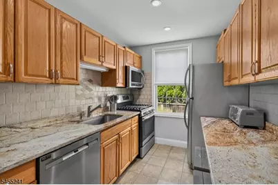 28 Fairview Avenue, Summit, NJ 07901 - Photo 10