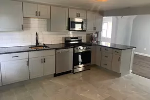 198 William St, Belleville, NJ 07109 - Photo 2