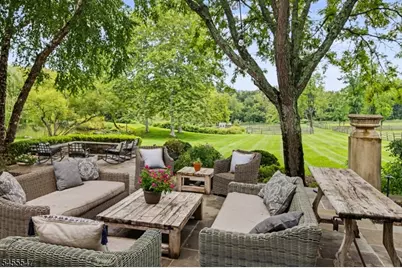 152 Harbourton Woodsville, Hopewell Township, NJ 08530 - Photo 4