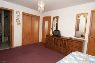 1 Country Club Ln, Elizabeth, NJ 07208 - Photo 22