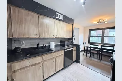 1300 Rock Avel2, North Plainfield, NJ 07060 - Photo 8