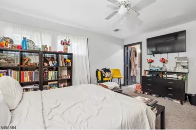 382 Amherst St, East Orange, NJ 07018 - Photo 14