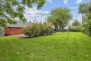 382 Amherst St, East Orange, NJ 07018 - Photo 22