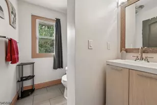 382 Amherst St, East Orange, NJ 07018 - Photo 12
