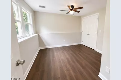 20 Hilltop Rd, Kinnelon, NJ 07405 - Photo 12
