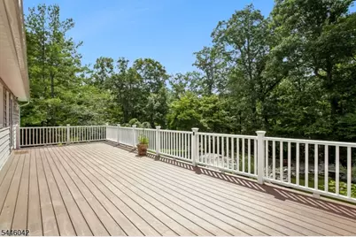 20 Hilltop Rd, Kinnelon, NJ 07405 - Photo 16