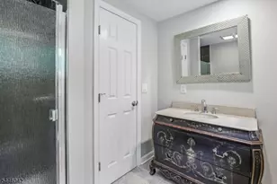 20 Hilltop Rd, Kinnelon, NJ 07405 - Photo 14