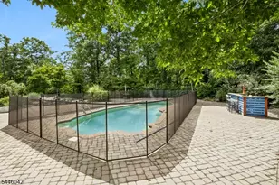 20 Hilltop Rd, Kinnelon, NJ 07405 - Photo 20