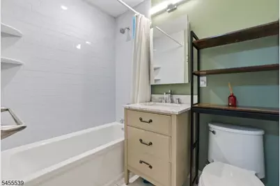 61 Queen Anne Dr, Bernards Township, NJ 07920 - Photo 32
