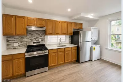 226 N 9th St, Newark, NJ 07107 - Photo 2