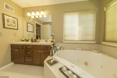 145 Mountain Lake Rd, White Township, NJ 07823 - Photo 16