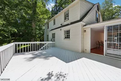 18 Mountainside Dr, Wayne, NJ 07470 - Photo 26