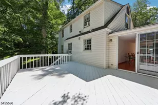 18 Mountainside Dr, Wayne, NJ 07470 - Photo 26