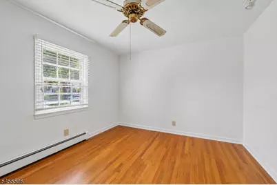 18 Mountainside Dr, Wayne, NJ 07470 - Photo 22