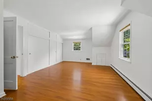 18 Mountainside Dr, Wayne, NJ 07470 - Photo 16