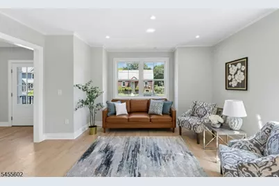 28 Pershing Ave, Cranford Township, NJ 07016 - Photo 8