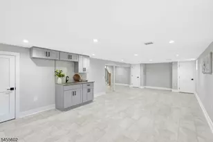 28 Pershing Ave, Cranford Township, NJ 07016 - Photo 42