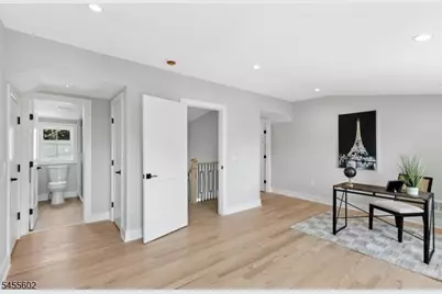 28 Pershing Ave, Cranford Township, NJ 07016 - Photo 38