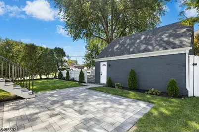 28 Pershing Ave, Cranford Township, NJ 07016 - Photo 44