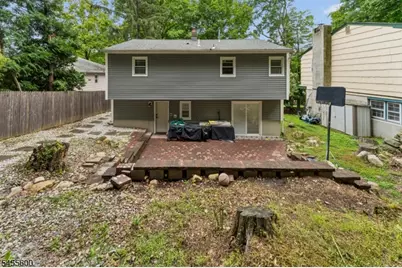 560 Dell Rd, Roxbury Township, NJ 07850 - Photo 4
