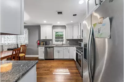 560 Dell Rd, Roxbury Township, NJ 07850 - Photo 10