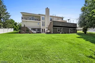 70 Farmingdale Rd, Wayne, NJ 07470 - Photo 40