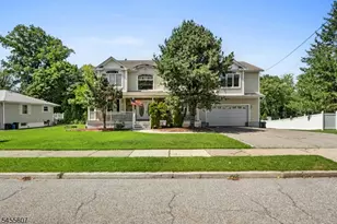 70 Farmingdale Rd, Wayne, NJ 07470 - Photo 2
