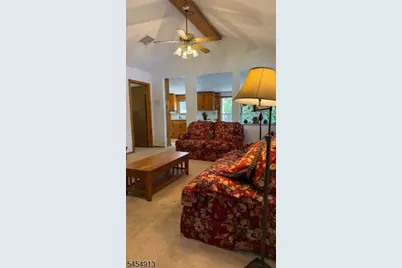 52 Horseshoe Dr, Jefferson Township, NJ 07438 - Photo 14