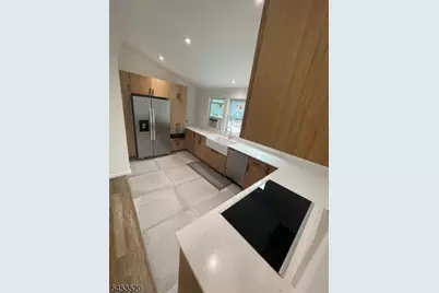 9 Frederick Pl, Hanover Township, NJ 07927 - Photo 10