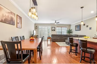 35 Red Oak Ct, Wanaque, NJ 07420 - Photo 6