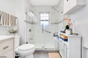 75 Fuller Pl, Irvington, NJ 07111 - Photo 8