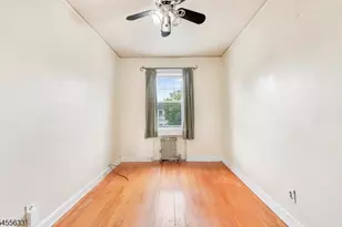 75 Fuller Pl, Irvington, NJ 07111 - Photo 10