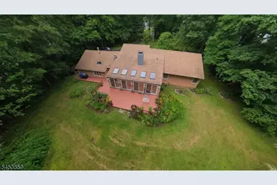 81 Possaghi Rd, Hampton Township, NJ 07860 - Photo 2
