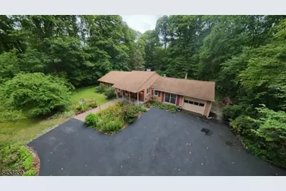 81 Possaghi Rd, Hampton Township, NJ 07860 - Photo 4
