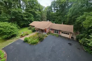 81 Possaghi Rd, Hampton Township, NJ 07860 - Photo 4