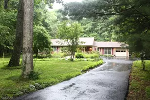 81 Possaghi Rd, Hampton Township, NJ 07860 - Photo 6