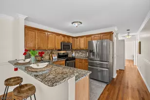 45 Parkside Ct, Wayne Twp., NJ 07470 - Photo 12