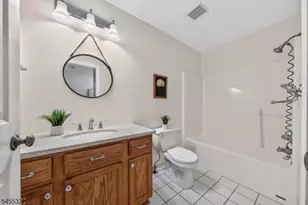 45 Parkside Ct, Wayne, NJ 07470 - Photo 20