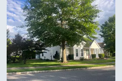 24 Stafford Ln, White Township, NJ 07823 - Photo 2