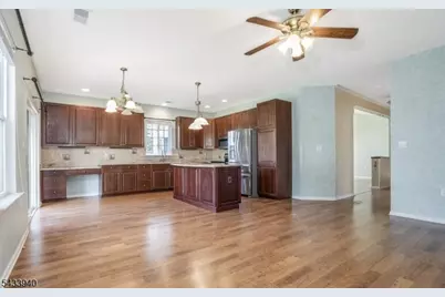 24 Stafford Ln, White Township, NJ 07823 - Photo 10