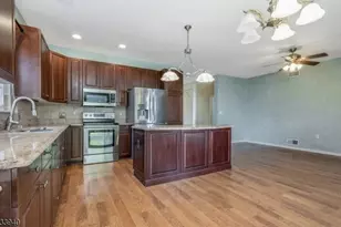 24 Stafford Ln, White Township, NJ 07823 - Photo 12