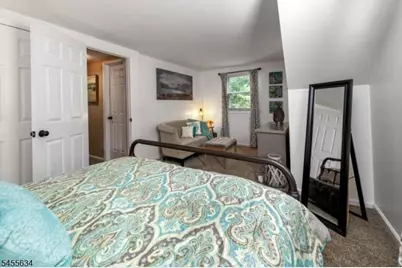 34 McKinley Pl, West Milford Twp., NJ 07480 - Photo 24