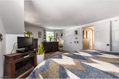 34 McKinley Pl, West Milford Twp., NJ 07480 - Photo 22