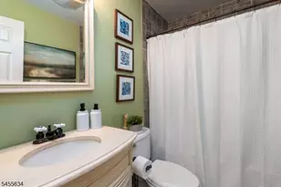 34 McKinley Pl, West Milford, NJ 07480 - Photo 24