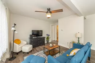 15277 Aspen Ct, Stanhope, NJ 07874 - Photo 16