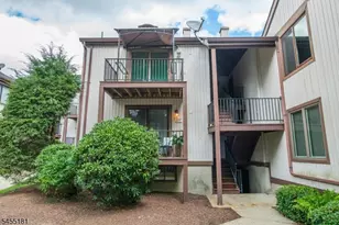 15277 Aspen Ct, Stanhope, NJ 07874 - Photo 32
