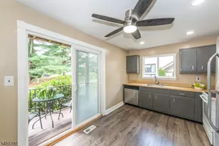 15277 Aspen Ct, Stanhope, NJ 07874 - Photo 10