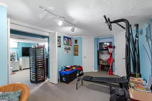 5 Corsi Rd, Bloomfield, NJ 07003 - Photo 16