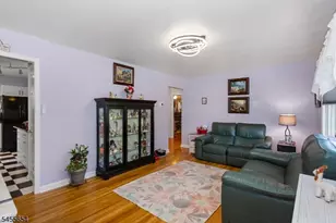 5 Corsi Rd, Bloomfield, NJ 07003 - Photo 4