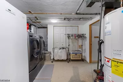 5 Corsi Rd, Bloomfield, NJ 07003 - Photo 22